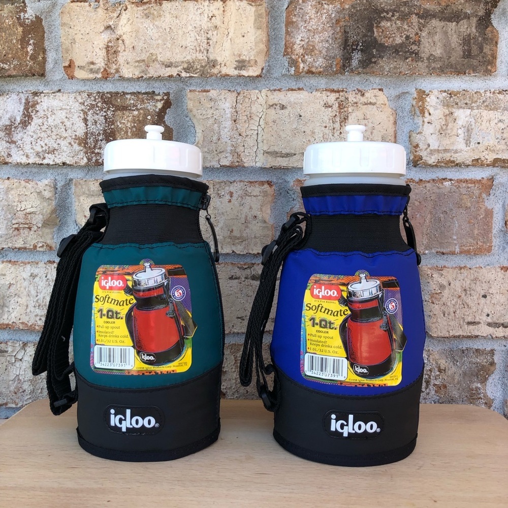 Igloo Set 2 New Vintage Insulated Retro Reusable Water Bottle Shoulder Strap‎ - Picture 2 of 12